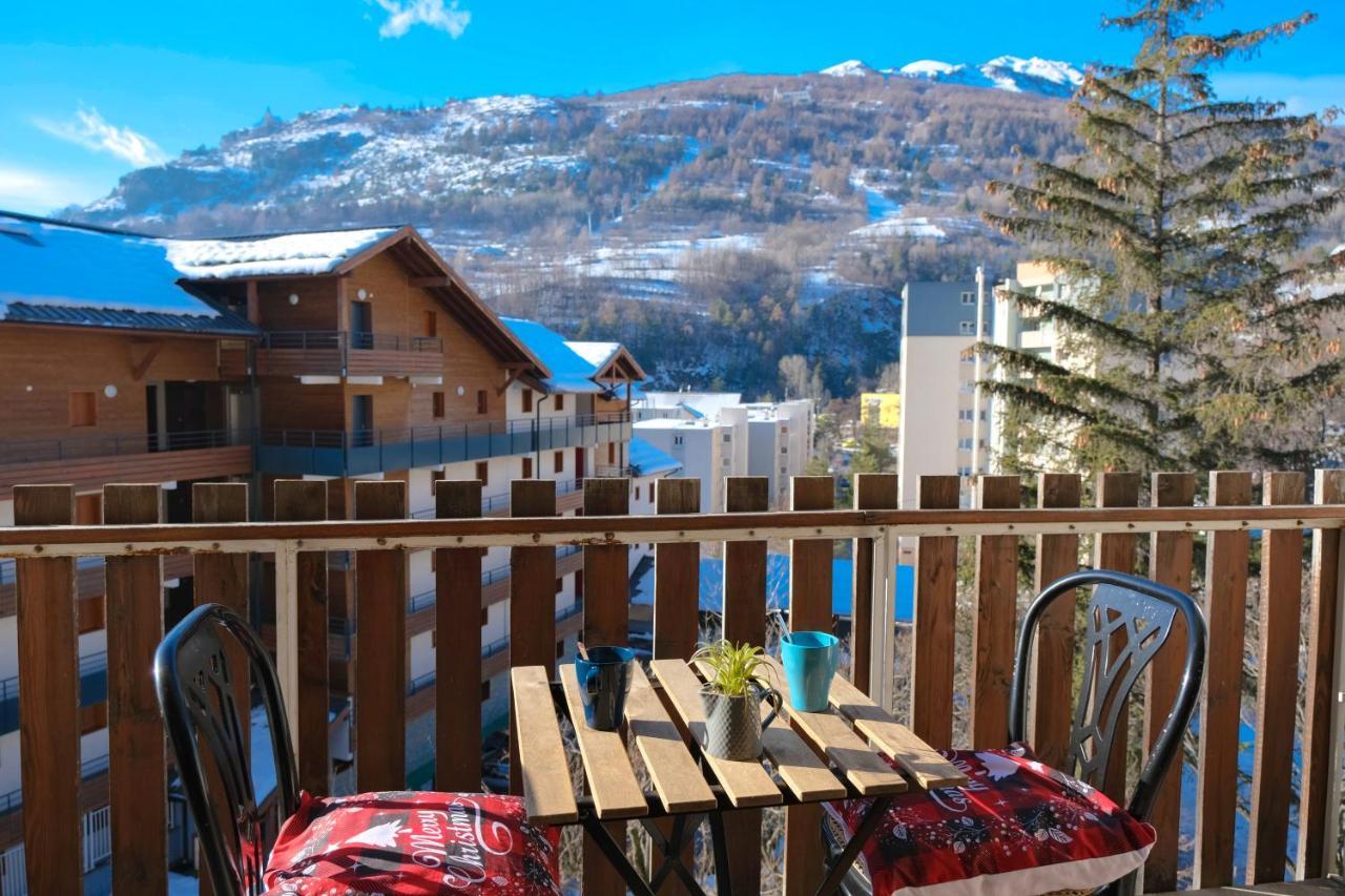 Briancon - Serre Chevalier 1200 - Joli Appartement - Face Aux Pistes En Centre Ville Dış mekan fotoğraf
