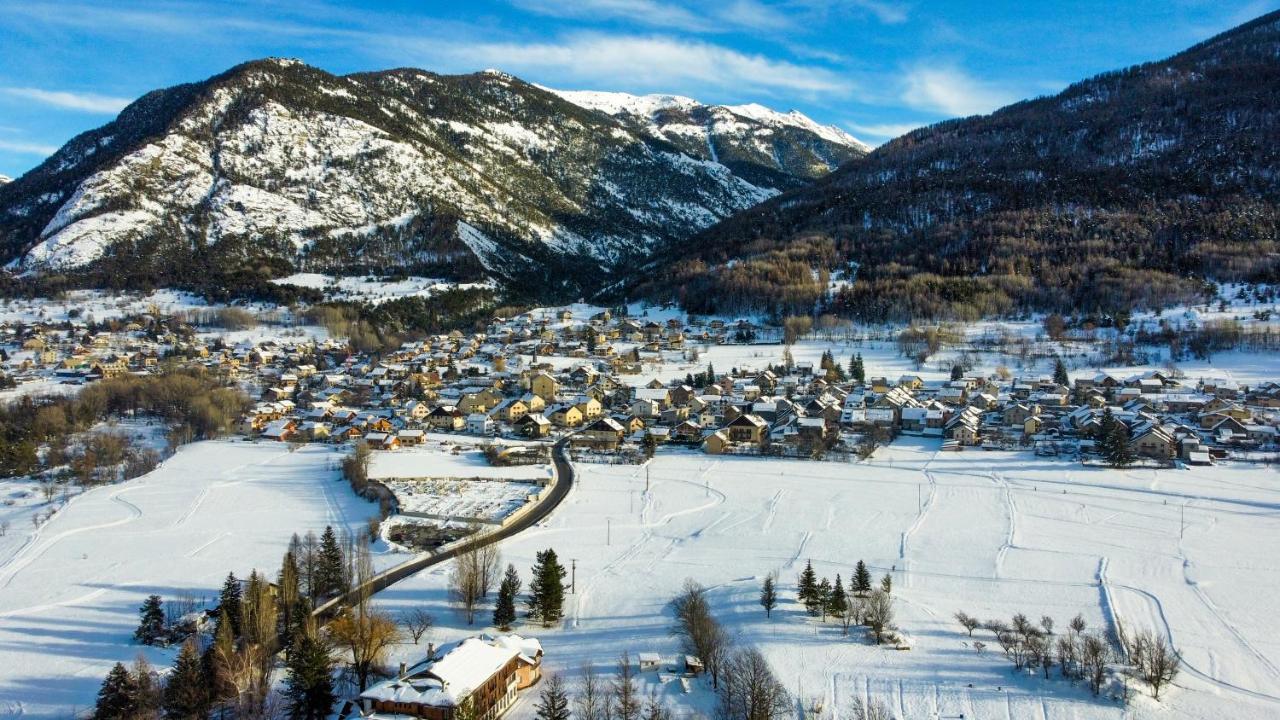 Briancon - Serre Chevalier 1200 - Joli Appartement - Face Aux Pistes En Centre Ville Dış mekan fotoğraf